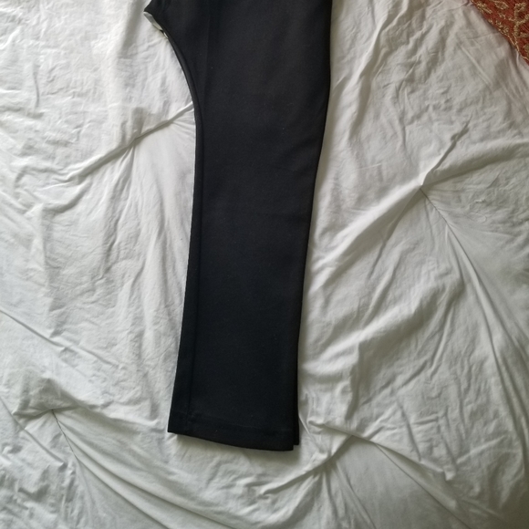 Skull sweats - Picture 3 of 3